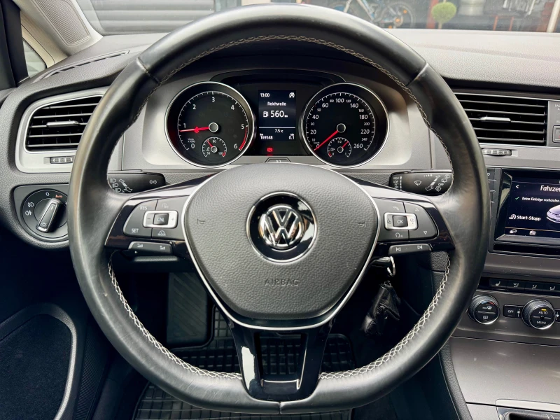 VW Golf 1.6TDi-LOUNGE, снимка 10 - Автомобили и джипове - 52955735