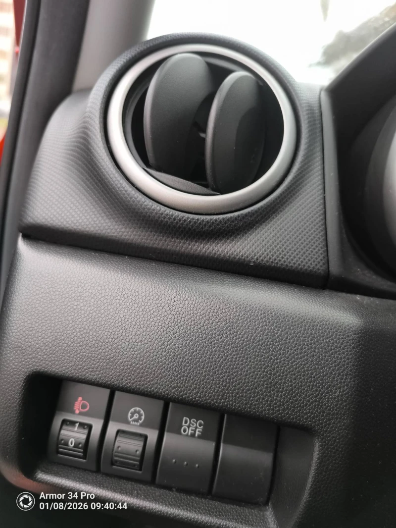 Mazda 3 БЕНЗИН 1, 6, снимка 10 - Автомобили и джипове - 53029065