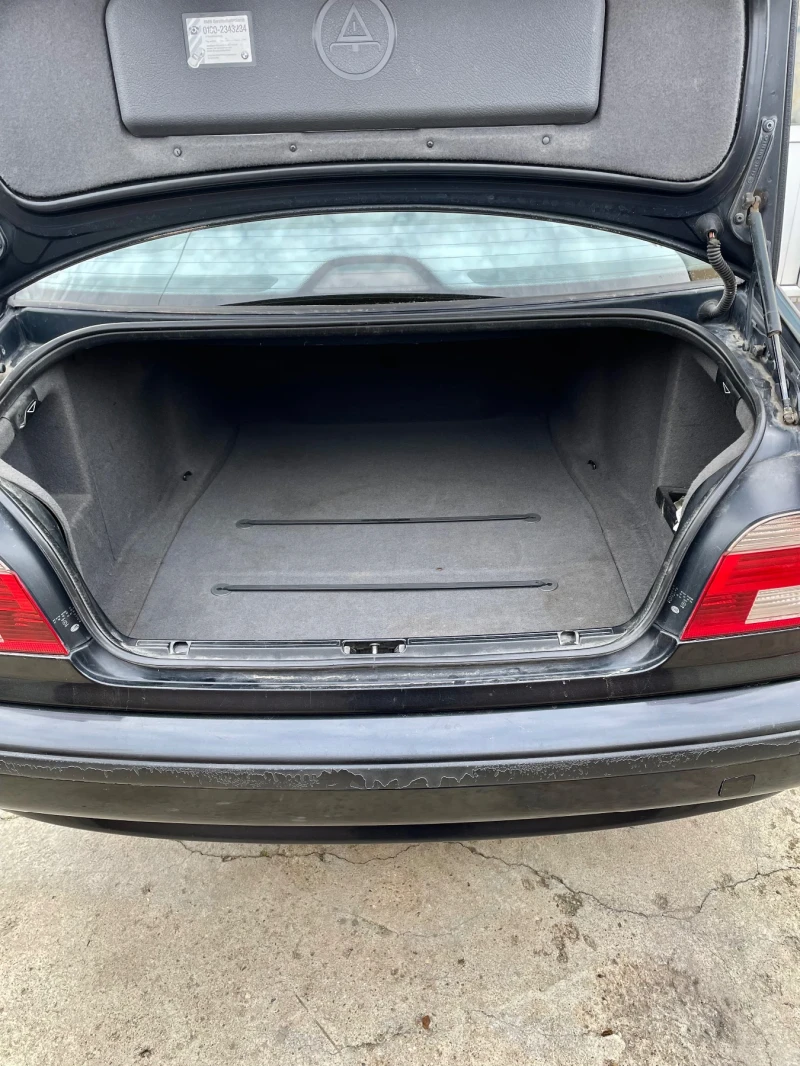 BMW 523 BMW 523i, Бензин, Черен седан, снимка 5 - Автомобили и джипове - 53095830