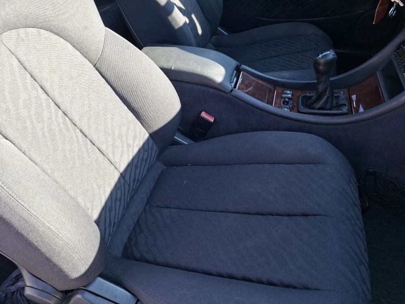 Mercedes-Benz CLK CLK 200 136hp, снимка 8 - Автомобили и джипове - 53539876