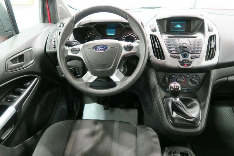 Ford Connect На части 1.5D, снимка 15 - Автомобили и джипове - 30442310