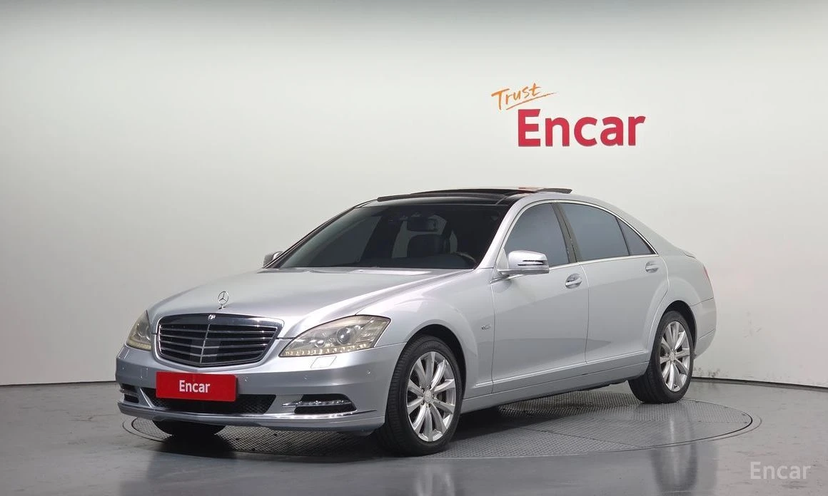 Mercedes-Benz S 500, снимка 1