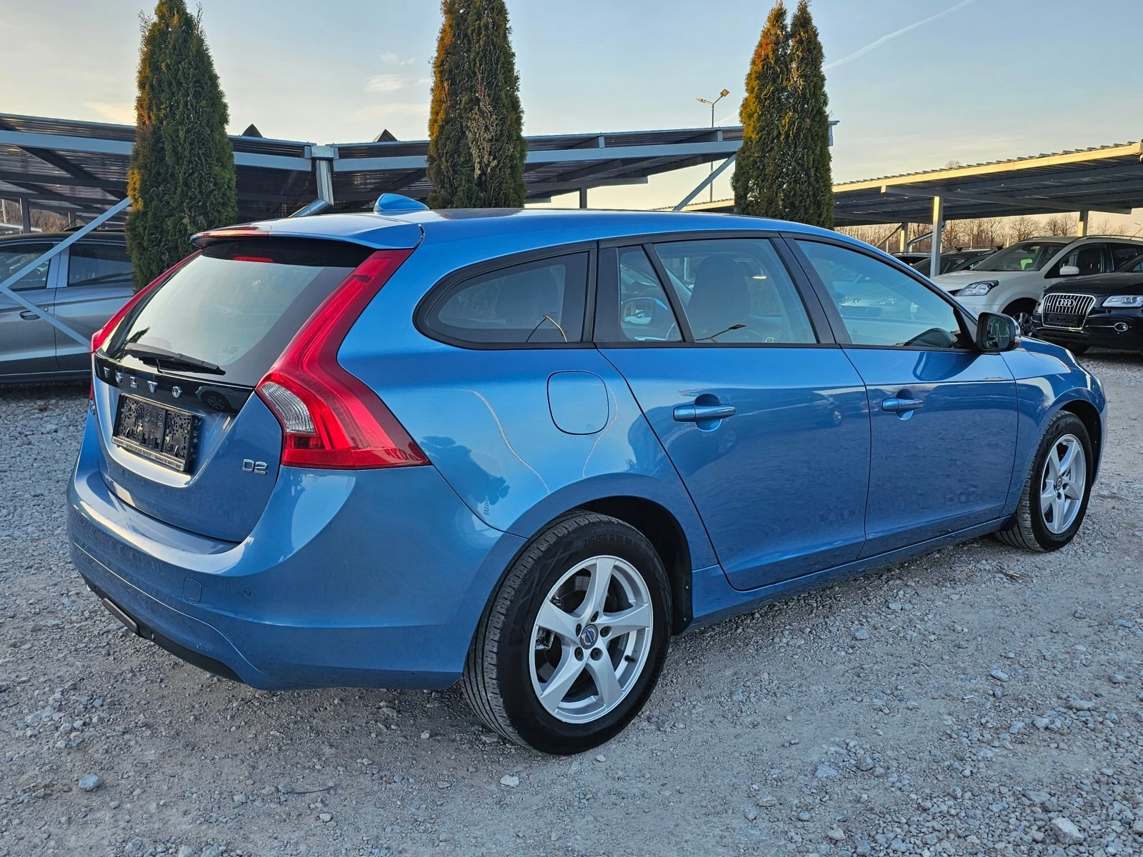 Volvo V60 2.0D 120кс D2! ! РЕАЛНИ КИЛОМЕТРИ ! ! EURO 6 - изображение 5