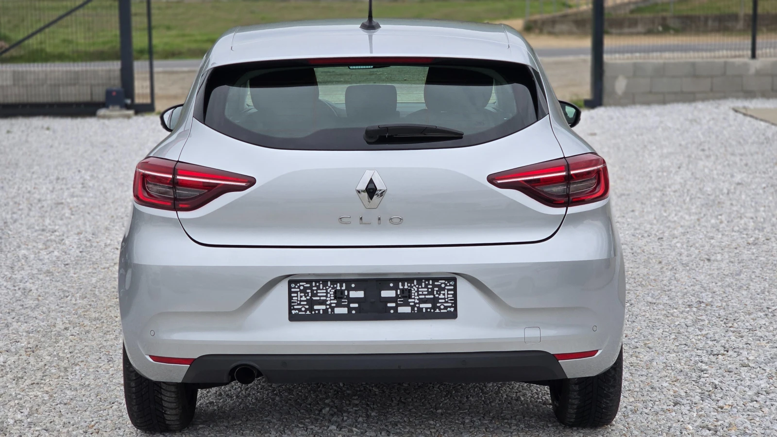 Renault Clio 1.5 * PERFECT*  - изображение 5