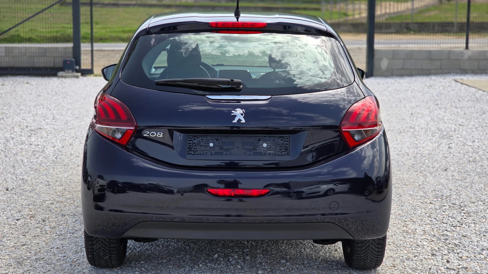 Peugeot 208 1.2i * Active*  - изображение 5