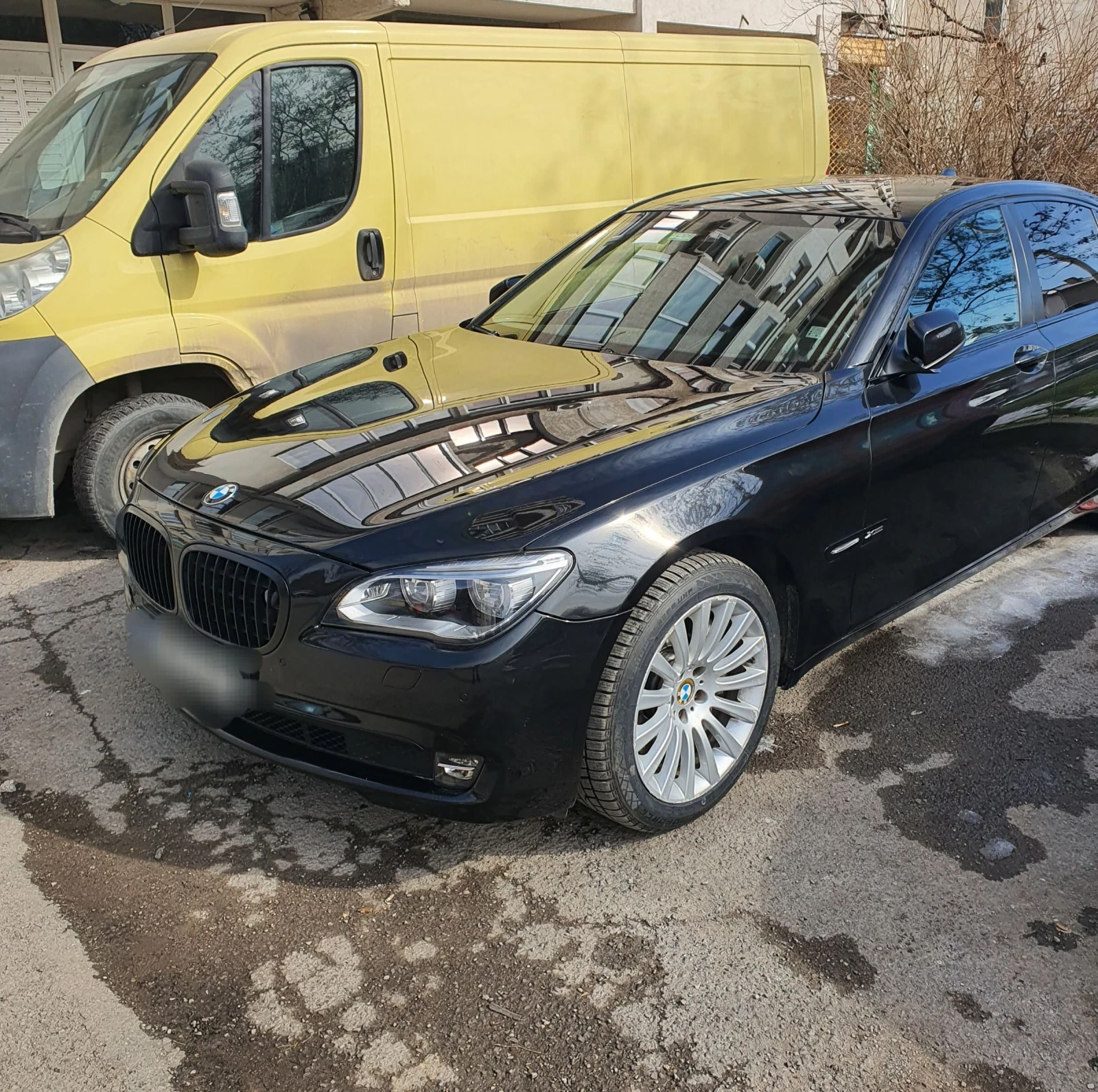 BMW 750 F01 xdrive - изображение 2