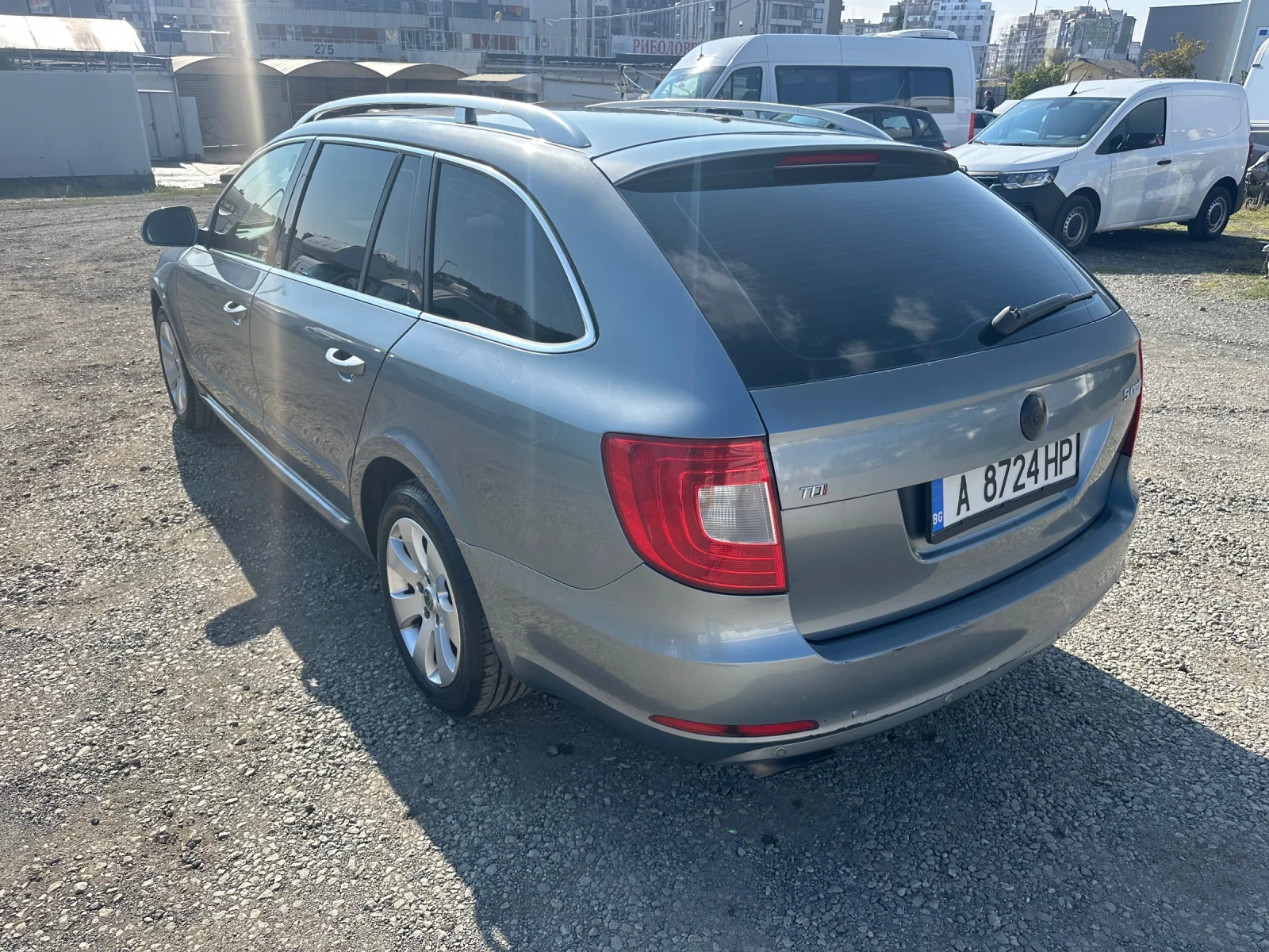 Skoda Superb  - изображение 3