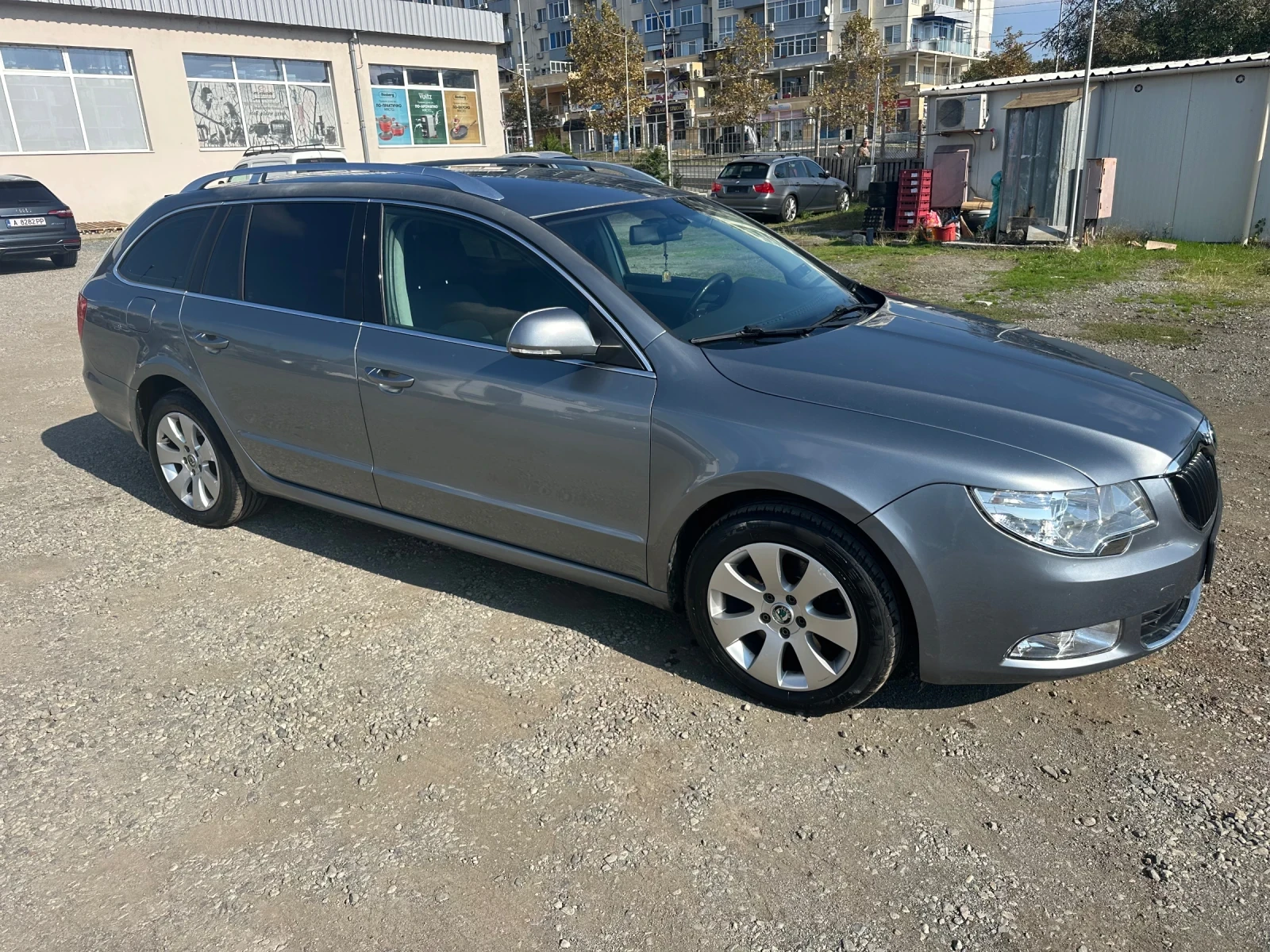 Skoda Superb  - изображение 4