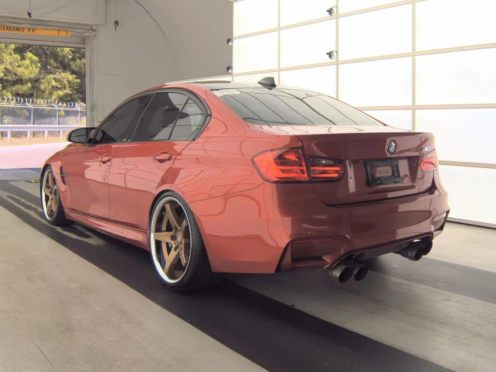 BMW M3 HEADUP* HARMAN* 360* АДАПТИВНО ОКАЧВАНЕ* FULL LED  - изображение 6