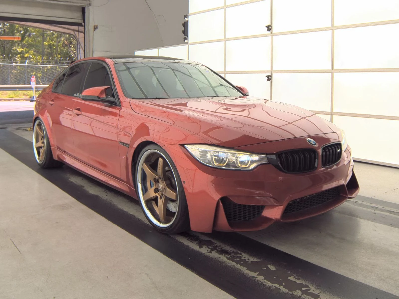 BMW M3 HEADUP* HARMAN* 360* АДАПТИВНО ОКАЧВАНЕ* FULL LED  - изображение 3