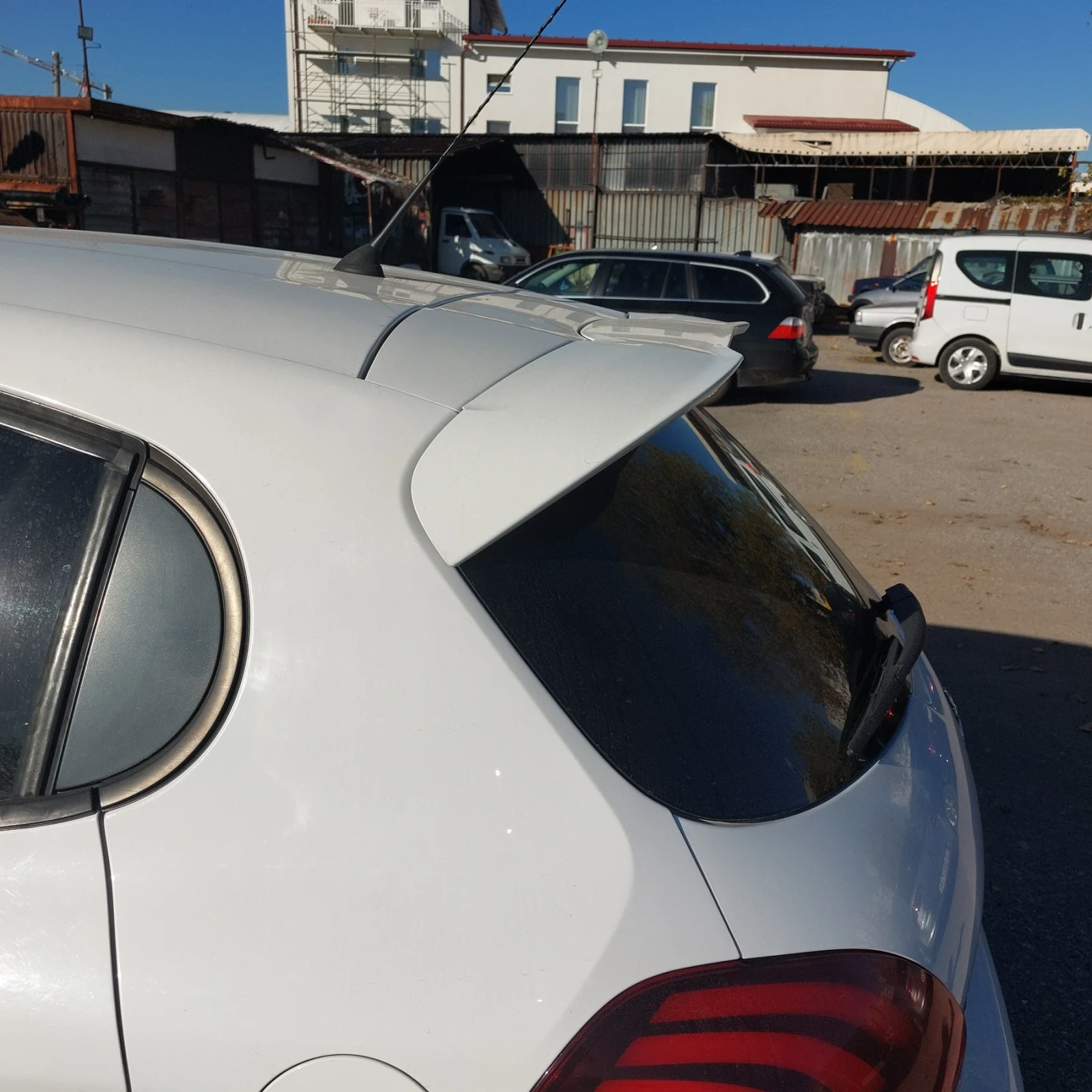 Peugeot 208 1.2 | Mobile.bg   6