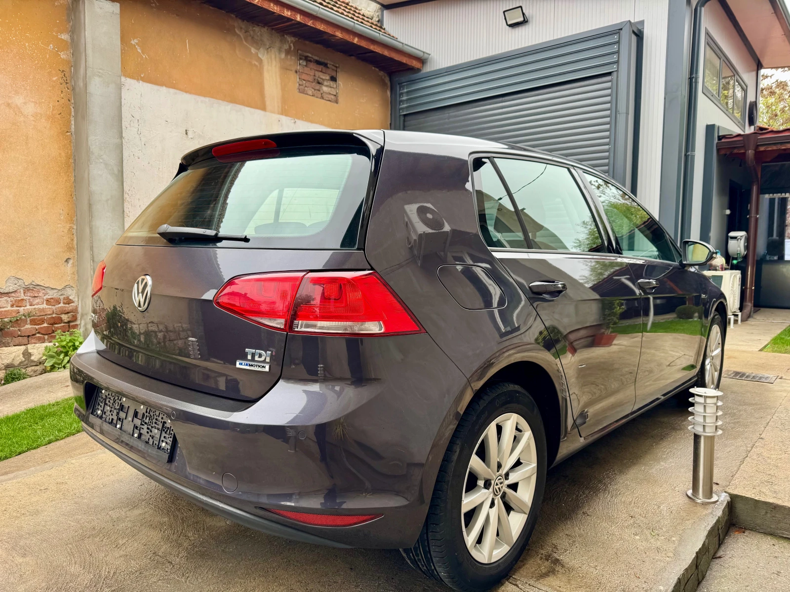 VW Golf 1.6TDi-LOUNGE - изображение 2