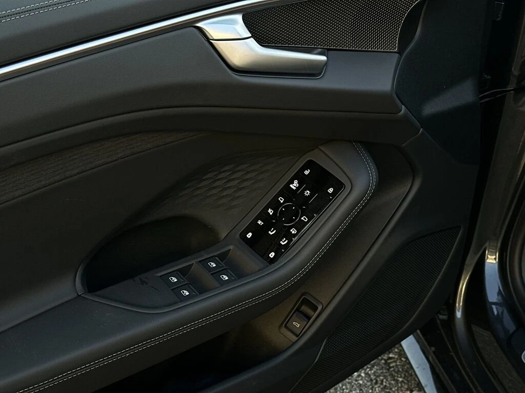 Audi A6 Progressiv TFSI quattro/НОВА/АВТОФИНЧАНСИРАНЕ - изображение 9