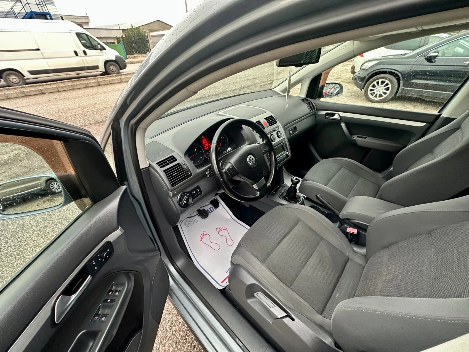 VW Touran 1.9 TDI | Mobile.bg � ����������� 11