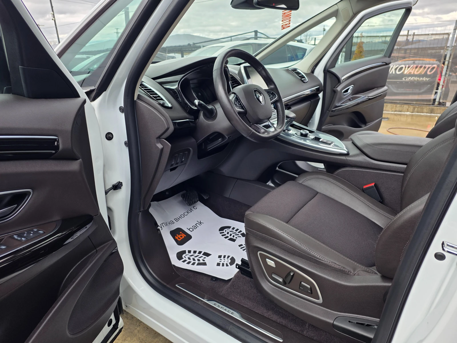 Renault Espace 1.8TCE-224к.с EURO 6b-АВТОМАТИК-ШВЕЙЦАРИЯ, снимка 11 - Автомобили и джипове - 54040027