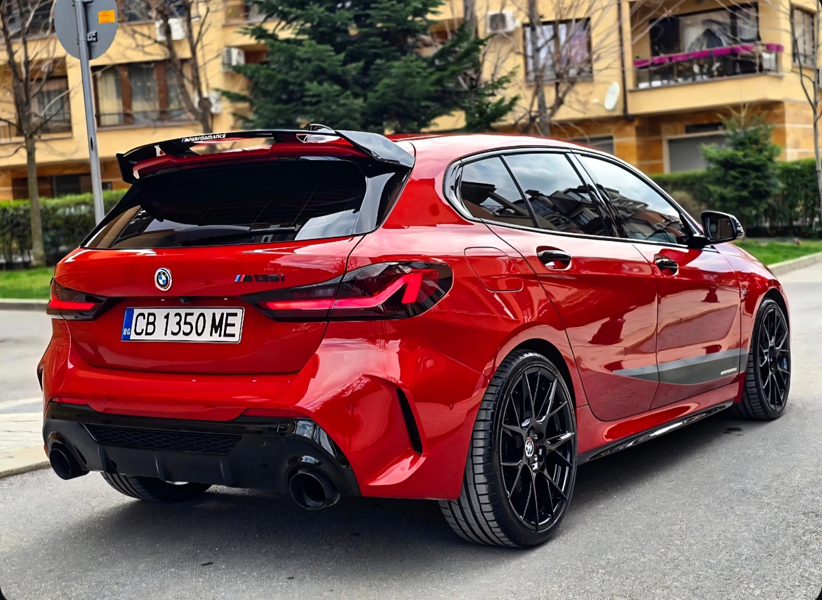 BMW M135 Prformance xDrive , снимка 5 - Автомобили и джипове - 54174699