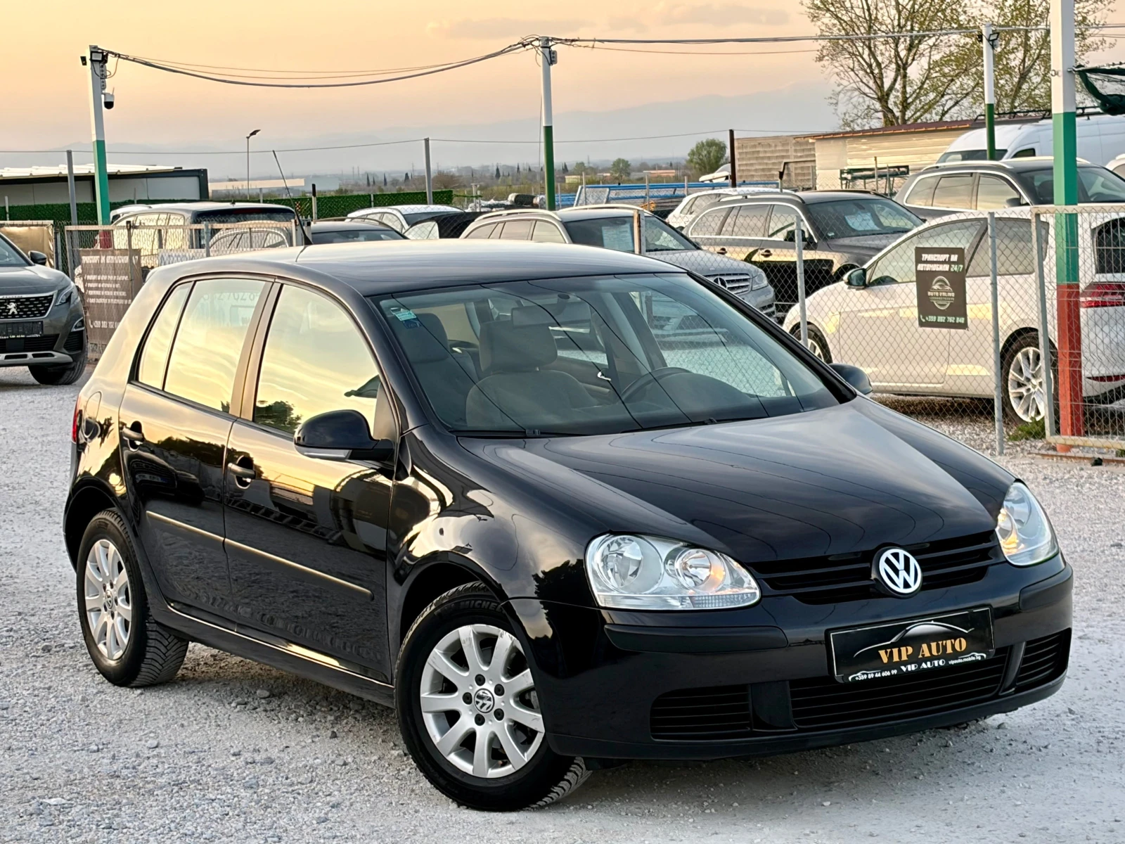 VW Golf 1.6i HIGHLINE 111000км РЕАЛНИ !!!, снимка 2 - Автомобили и джипове - 54232150