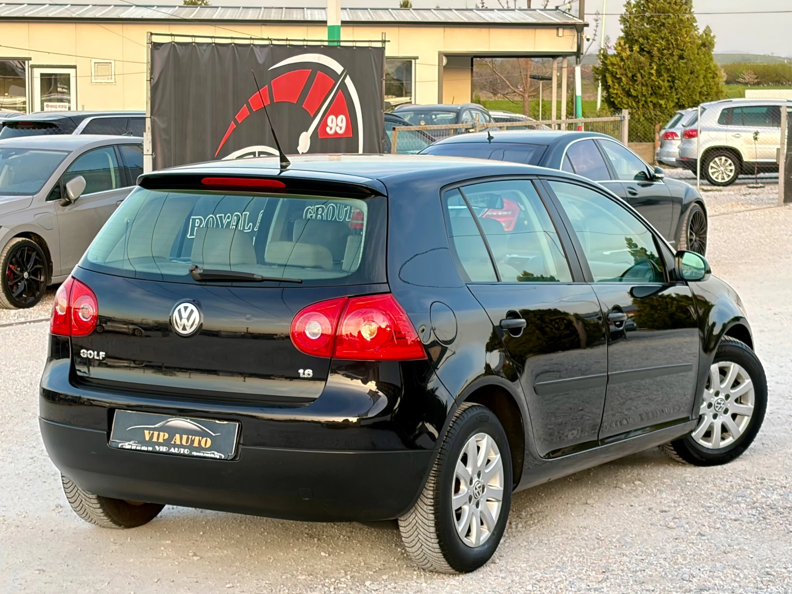 VW Golf 1.6i HIGHLINE 111000км РЕАЛНИ !!!, снимка 3 - Автомобили и джипове - 54232150