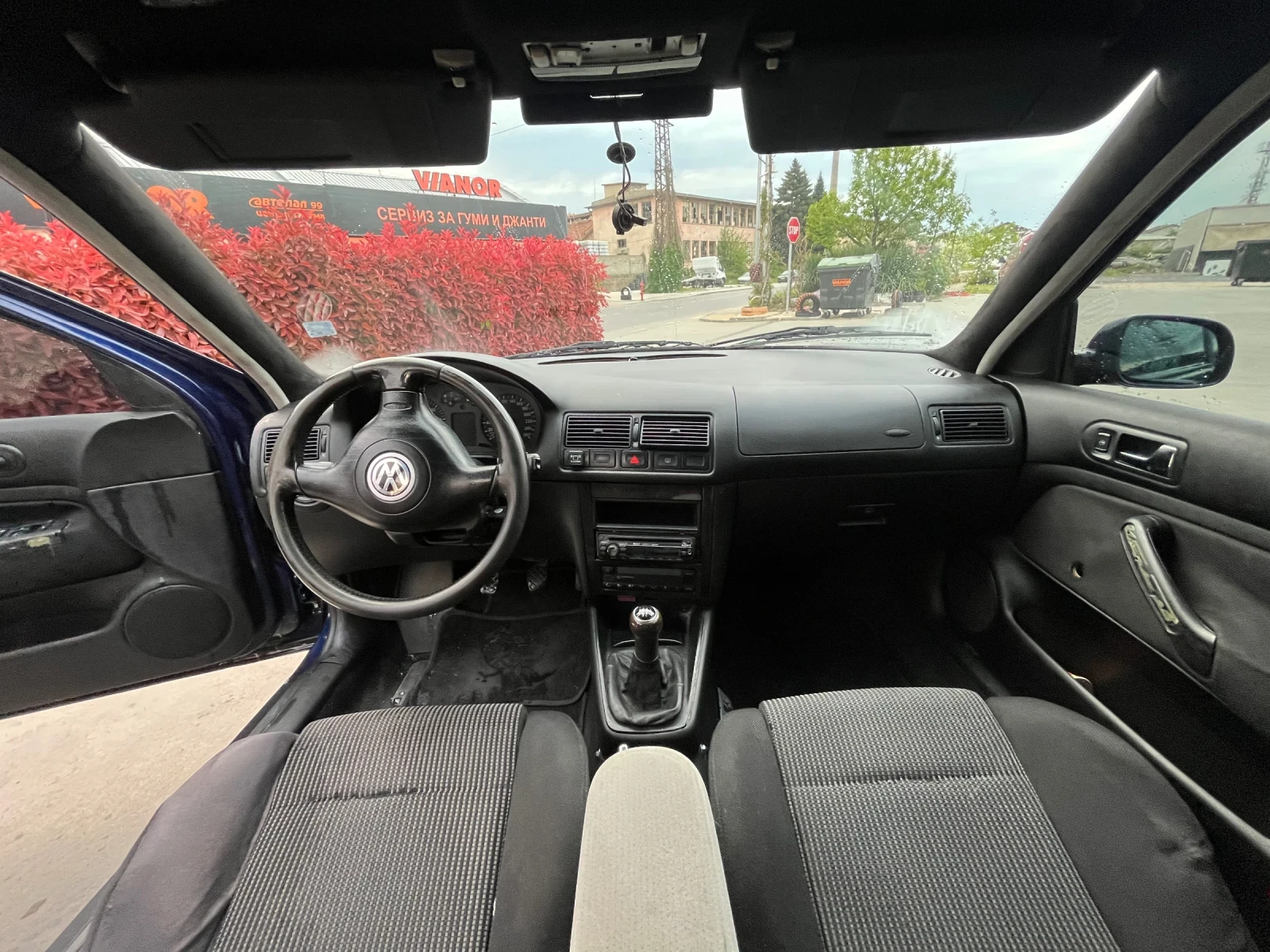 VW Golf GTI, снимка 6 - Автомобили и джипове - 54359779