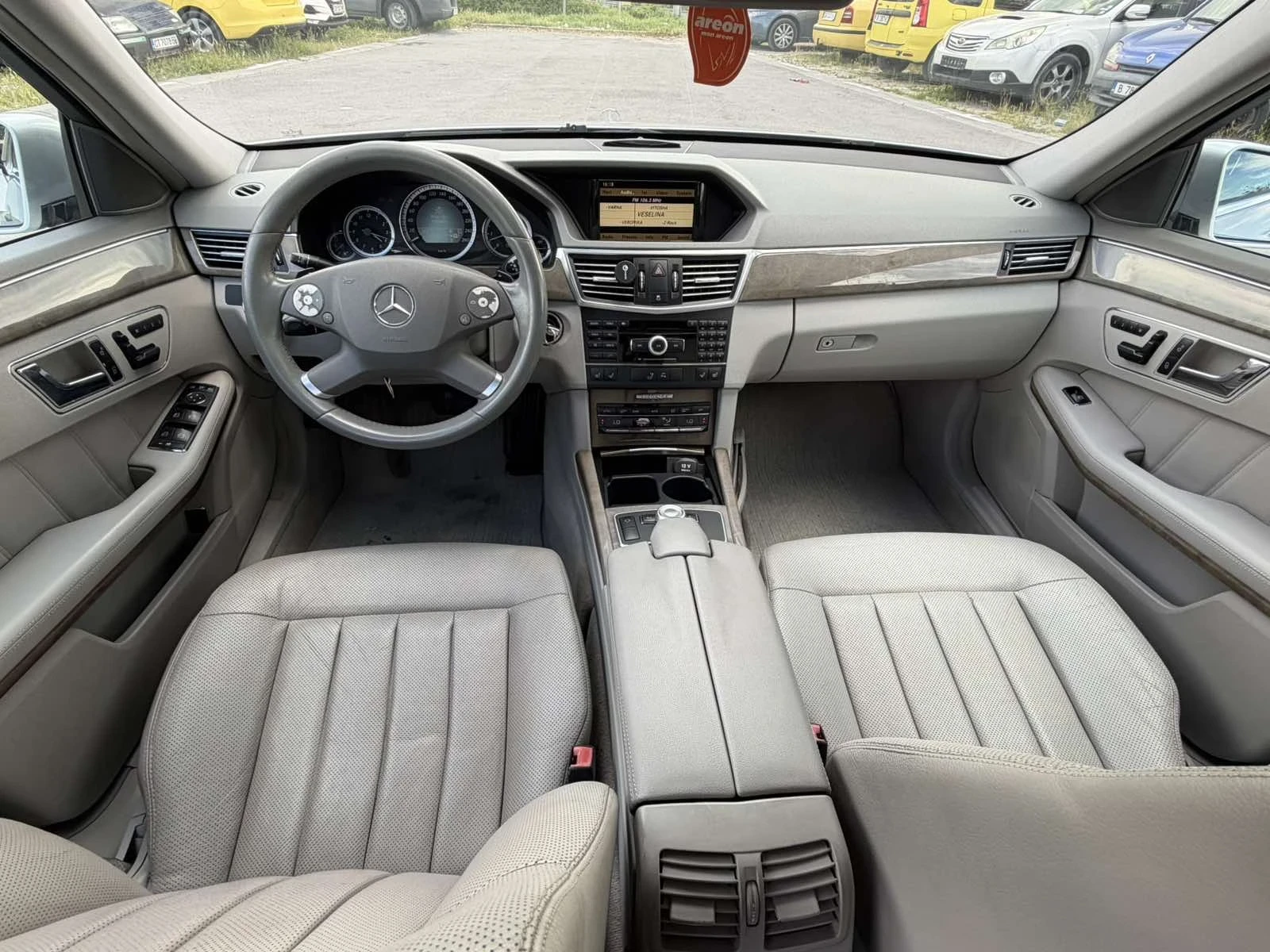 Mercedes-Benz E 350, снимка 7 - Автомобили и джипове - 54896877
