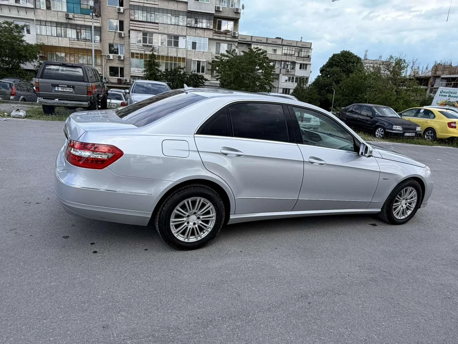 Mercedes-Benz E 350, снимка 5 - Автомобили и джипове - 54896877