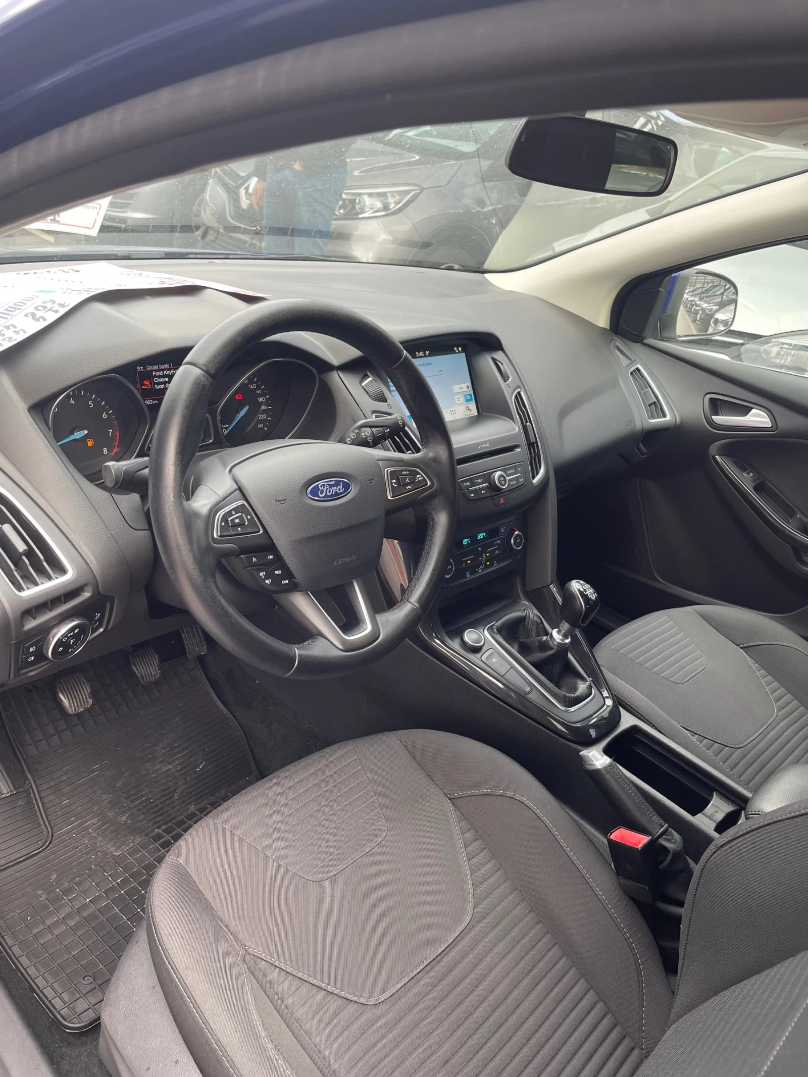 Ford Focus 1.0 eco boost 125hp, снимка 4 - Автомобили и джипове - 55565179