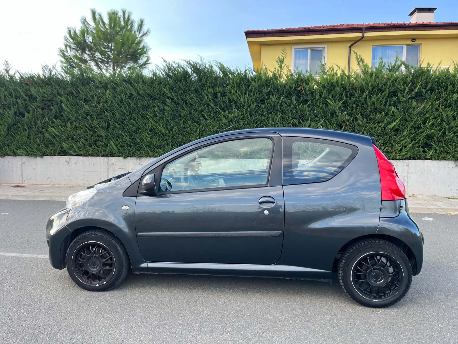 Peugeot 107, снимка 5 - Автомобили и джипове - 56015574
