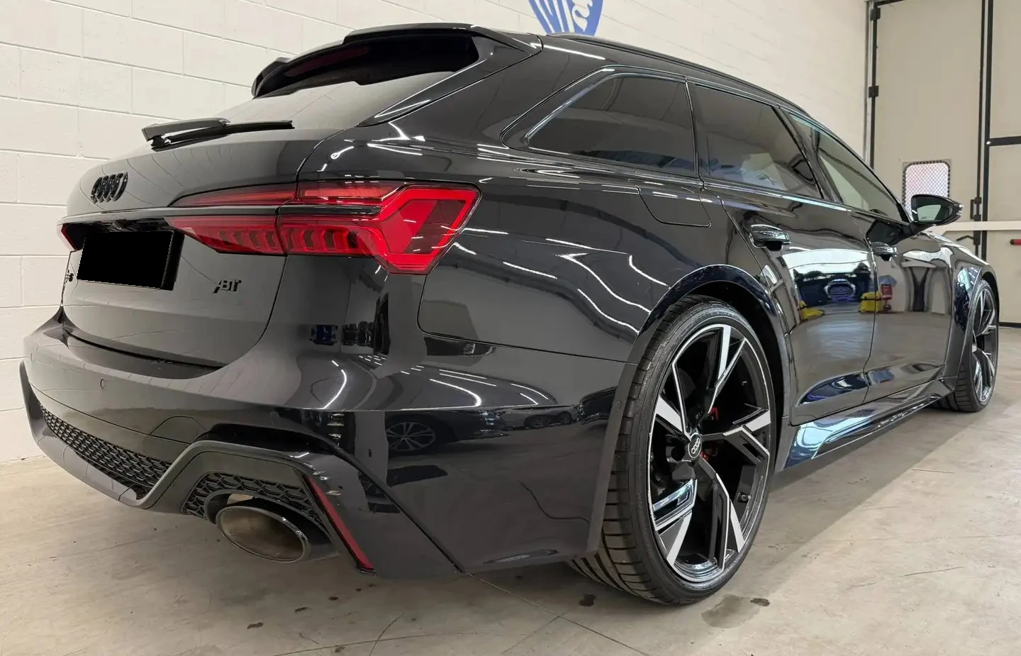 Audi Rs6 Avant 4.0 TFSI V8 Quattro, снимка 3 - Автомобили и джипове - 56112468