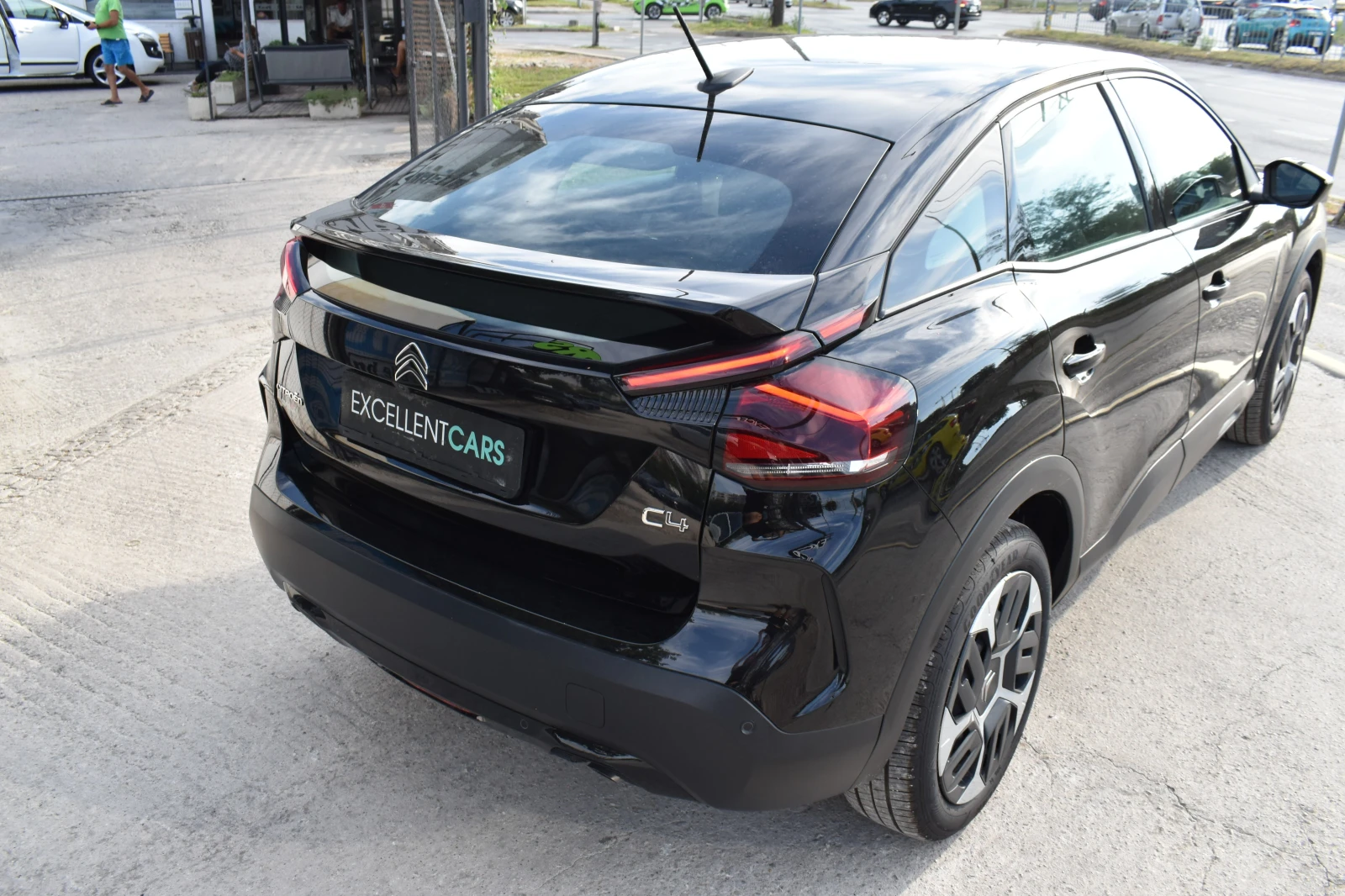 Citroen C4 500KM!!!* РАВЕН НА НОВ, снимка 5 - Автомобили и джипове - 56214584