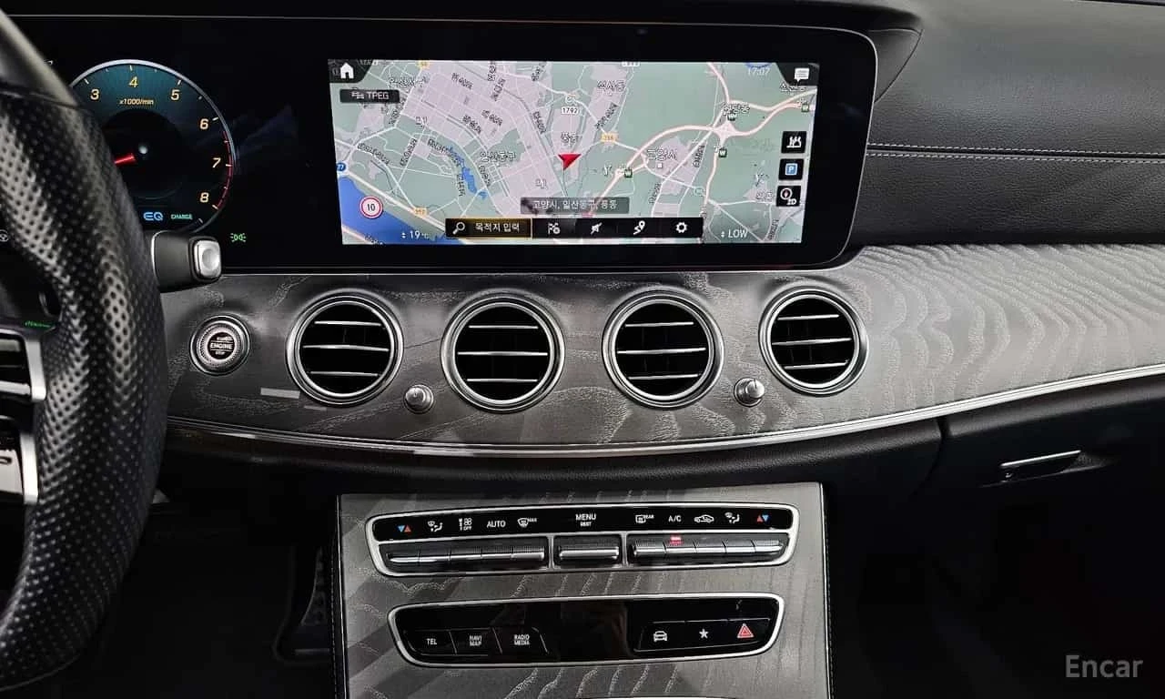 Mercedes-Benz E 350 * E350 4MATIC AMG Line * ���� �� �� | Mobile.bg � ����������� 11