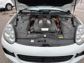 Porsche Cayenne * S E Hybrid * CARFAX * ДВА КЛЮЧА * ОБДУХВАНЕ, снимка 15