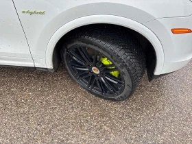 Porsche Cayenne * S E Hybrid * CARFAX * ДВА КЛЮЧА * ОБДУХВАНЕ, снимка 7