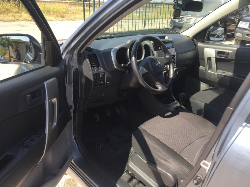 Daihatsu Terios 1.5i GAZinjek, снимка 9 - Автомобили и джипове - 47031207