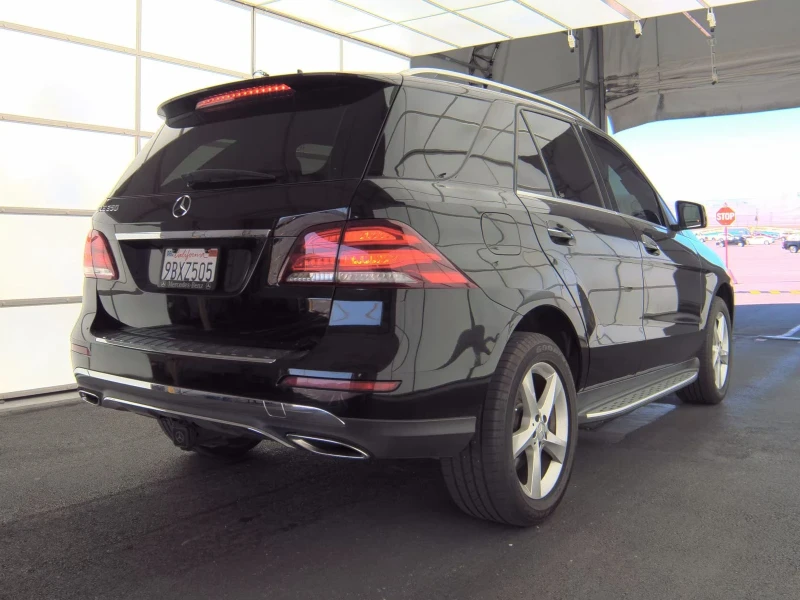 Mercedes-Benz GLE 350 4MATIC | Blind Spot | Lane Keeping| ЗАДНА КАМЕРА |, снимка 4 - Автомобили и джипове - 53354890