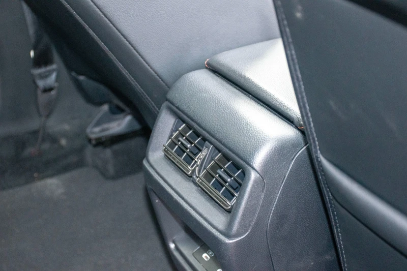 Honda Cr-v HEV 2.0 Hybrid Touring AWD Sport, снимка 12 - Автомобили и джипове - 53404263