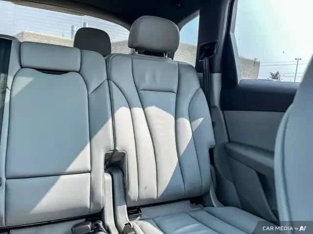 Audi Q7 * Komfort 45 Quattro PANO * ПОДГРЕВИ * CARFAX * , снимка 14 - Автомобили и джипове - 53536298