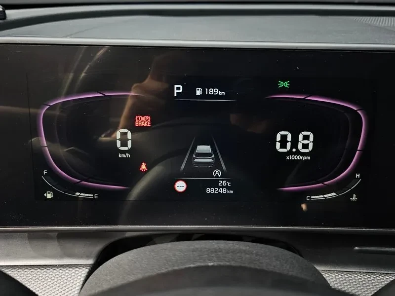 Kia Sportage 2.0 CRDi   2023 модел   186 к.с.   Автоматик   ТОП, снимка 6 - Автомобили и джипове - 55131337