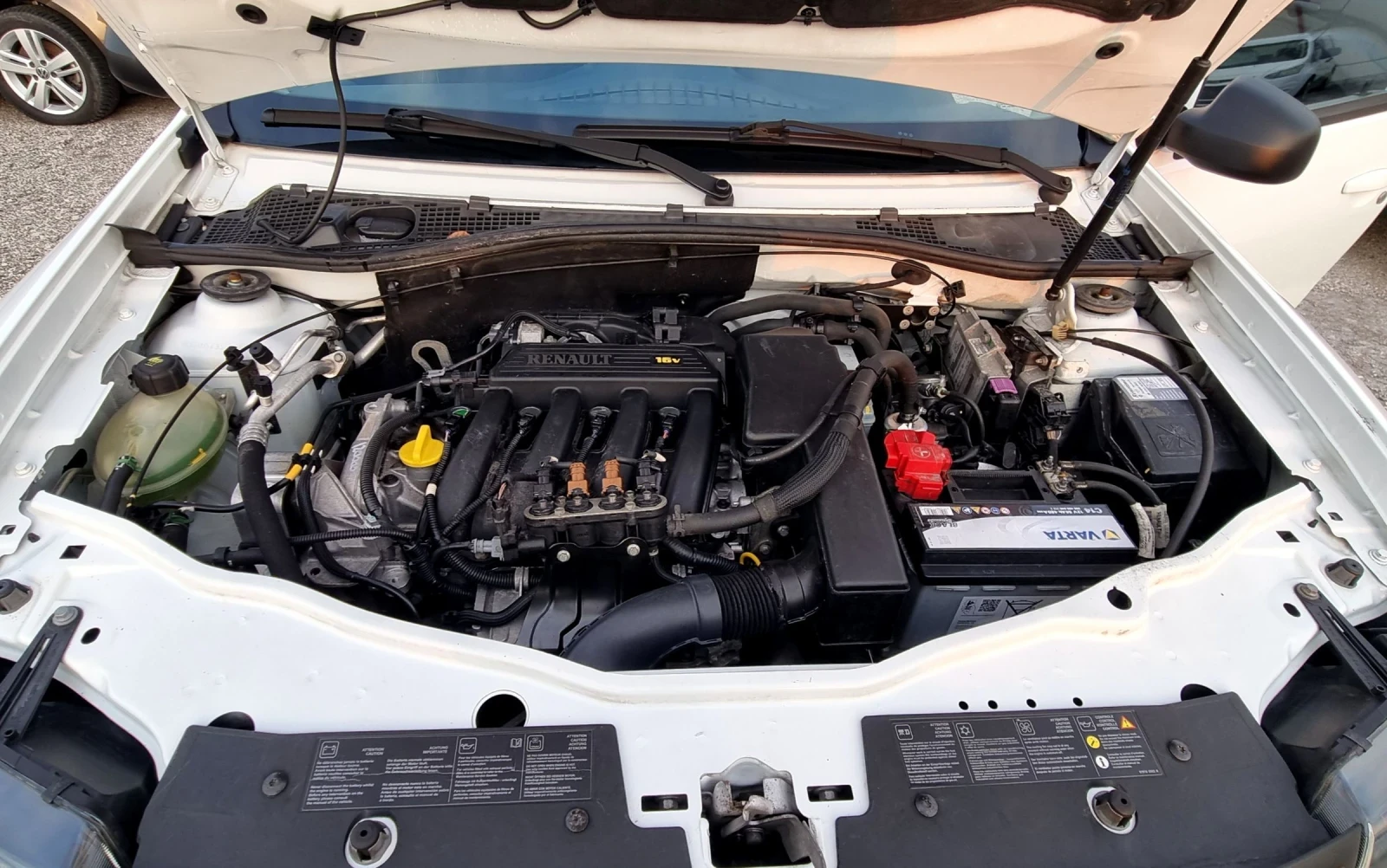 Dacia Duster 1.6i LPG Face, снимка 13 - Автомобили и джипове - 53731527