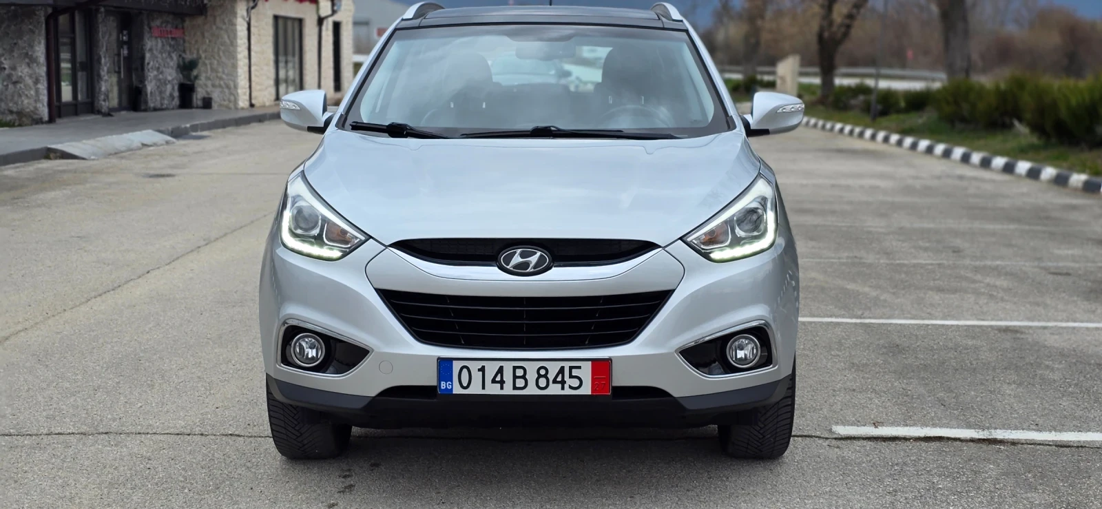 Hyundai IX35 2.0 Premium AWD, снимка 2 - Автомобили и джипове - 53906447