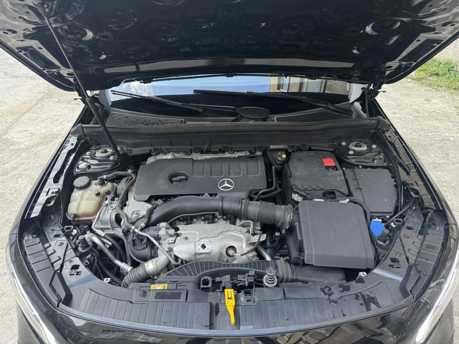 Mercedes-Benz GLB 250 4Matic, снимка 16 - Автомобили и джипове - 54715889