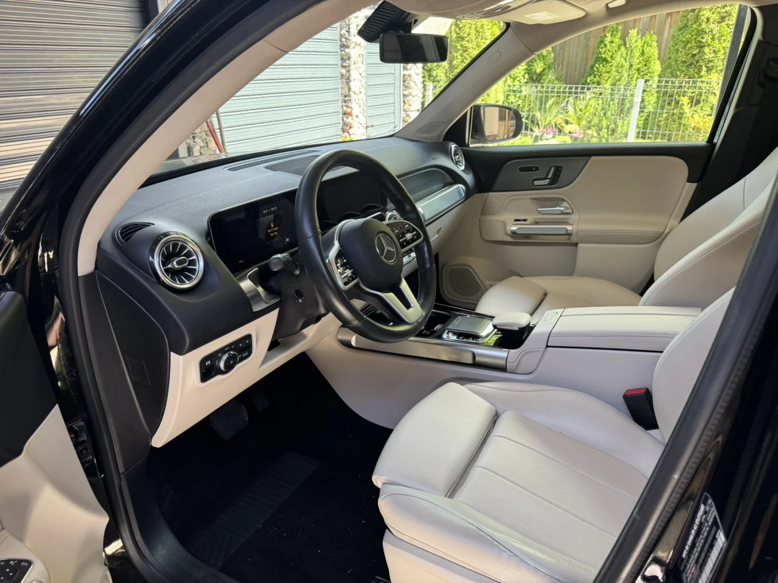Mercedes-Benz GLB 250 4Matik, снимка 11 - Автомобили и джипове - 54715889