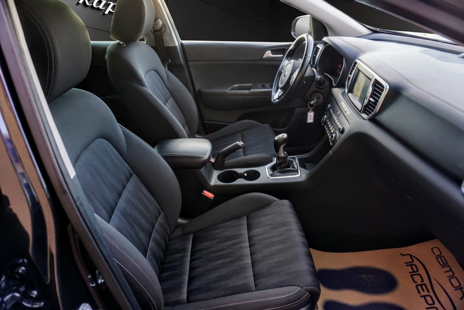 Kia Sportage 1.7CRDI CLASS STYLE PACK, снимка 13 - Автомобили и джипове - 54740948
