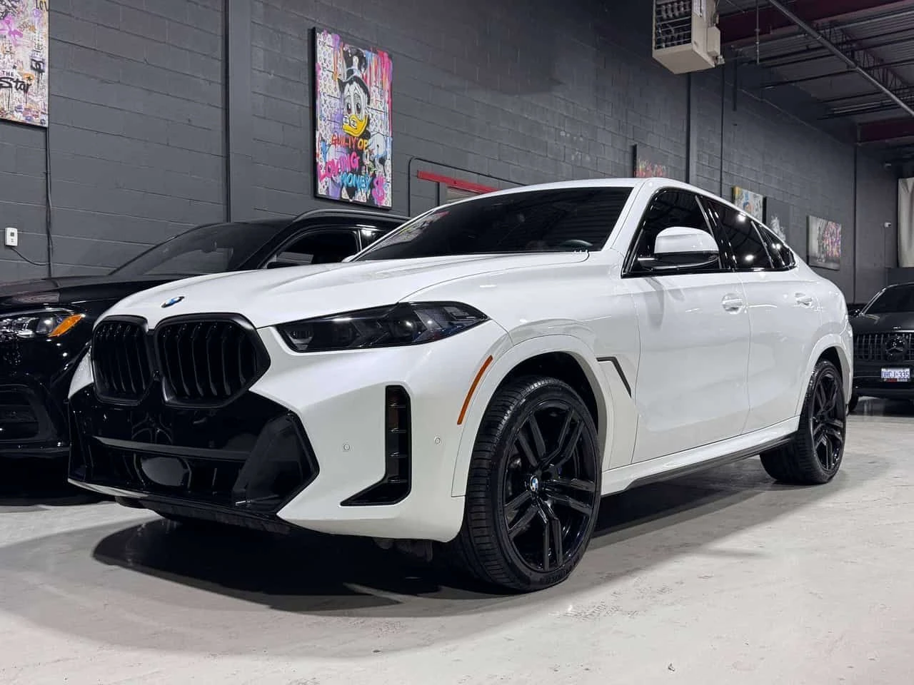 BMW X6 * M SPORT PRO* ДИСТРОНИК* ВЪЗДУХ* ОБДУХВАНЕ* 360, снимка 6 - Автомобили и джипове - 55491498