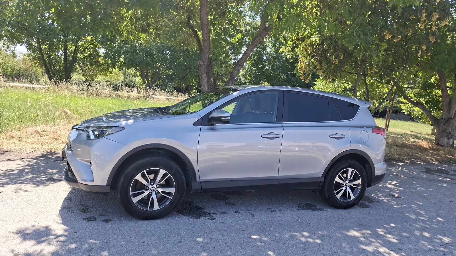 Toyota Rav4 2.0, снимка 4 - Автомобили и джипове - 55502262