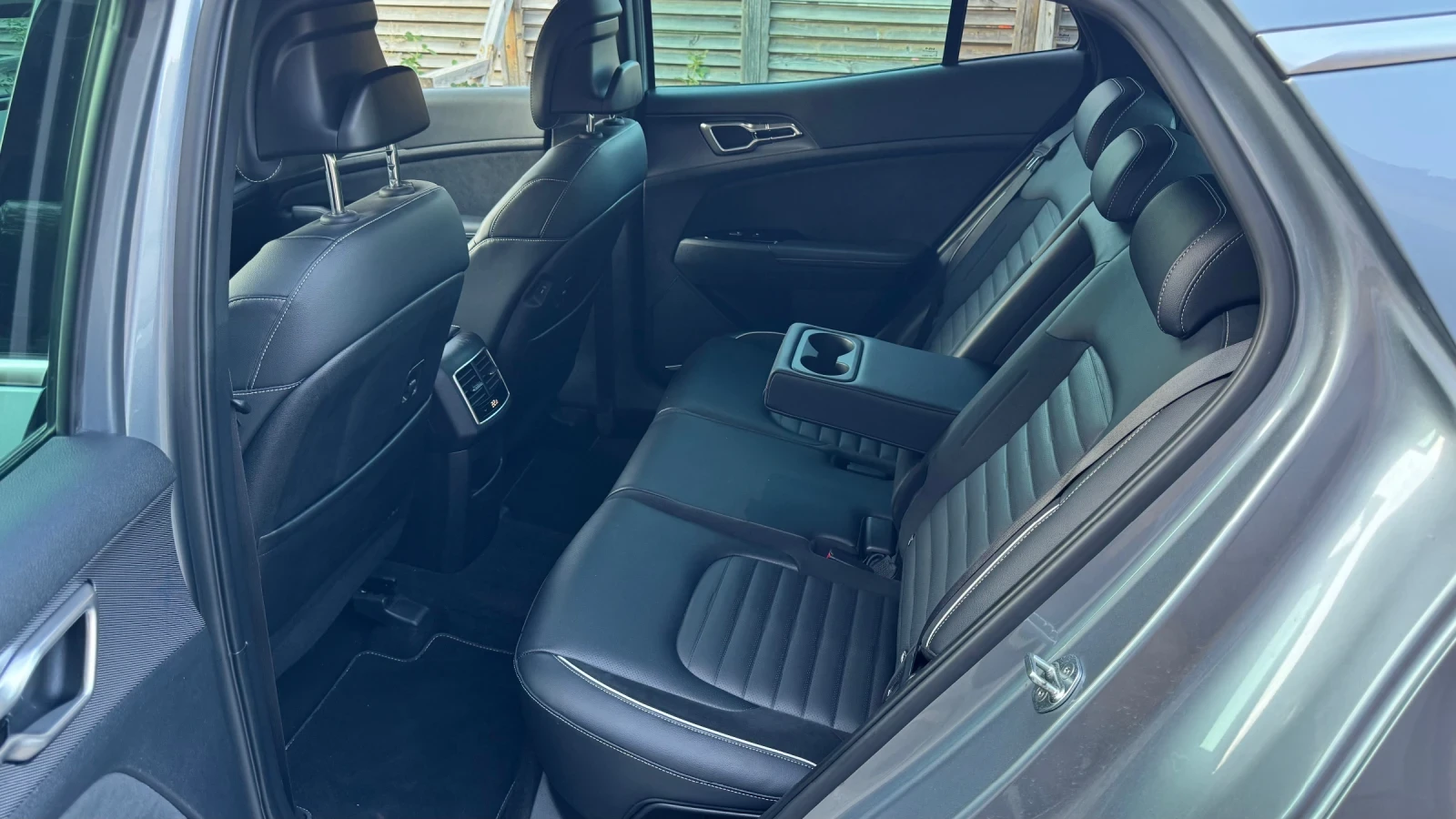 Kia Sportage 1.6 GT-Line 4WD, снимка 13 - Автомобили и джипове - 55743034