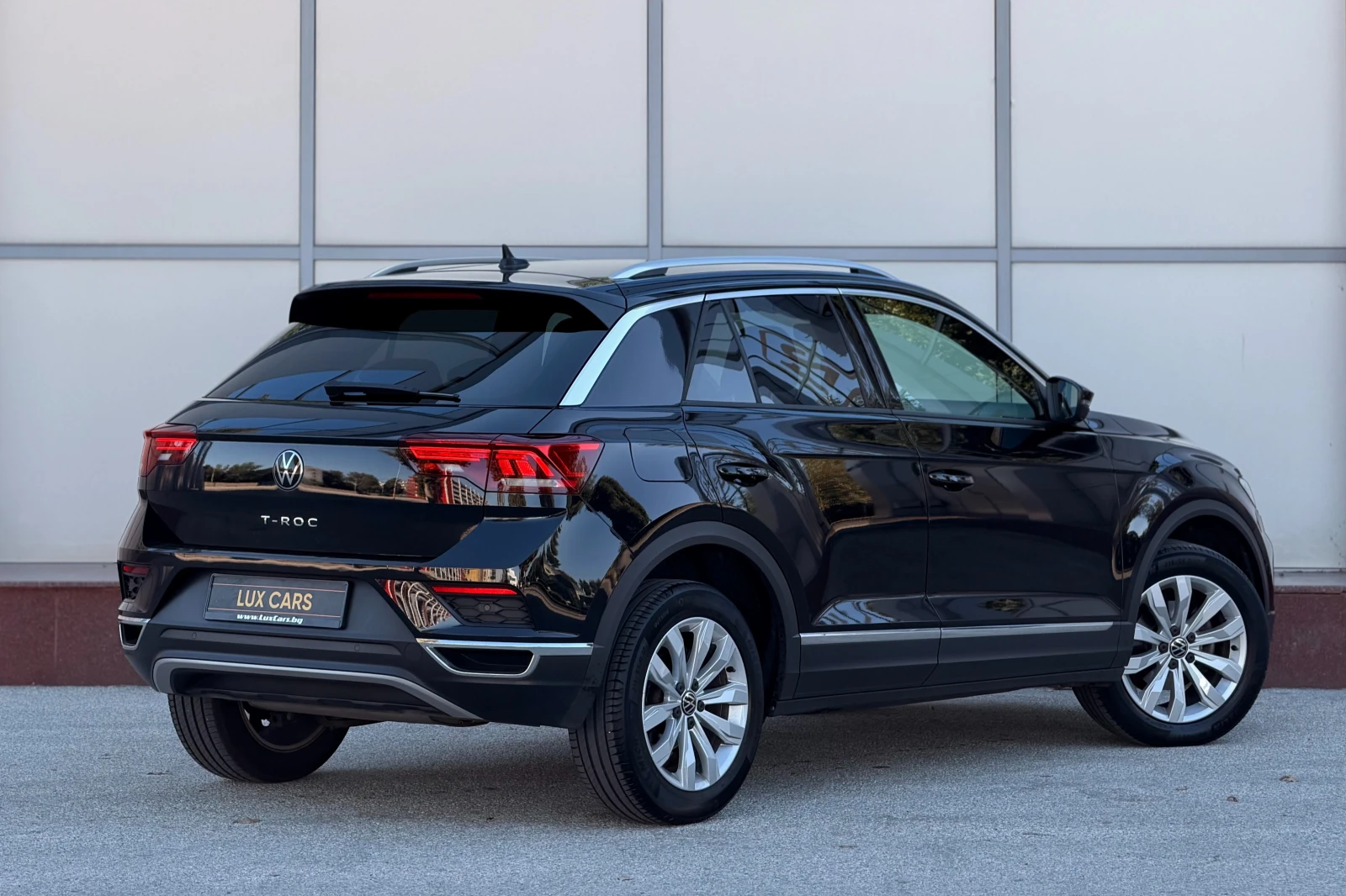 VW T-Roc - 1.5 TSI - Sport - ACC - Digital cockpit - Navi -, снимка 2 - Автомобили и джипове - 55972745