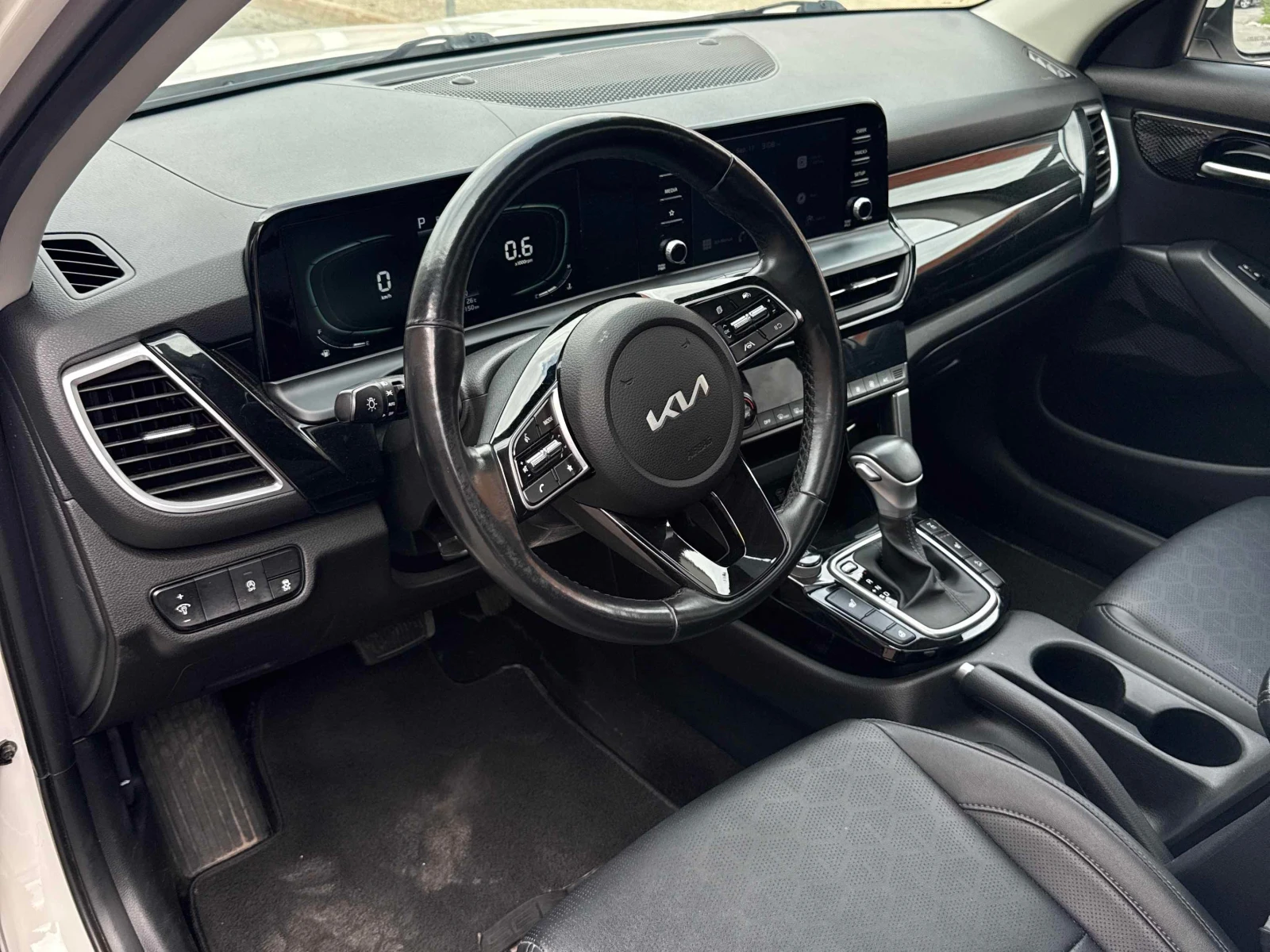 Kia Seltos 2.0L 4cyl AWD | Mobile.bg � ����������� 5