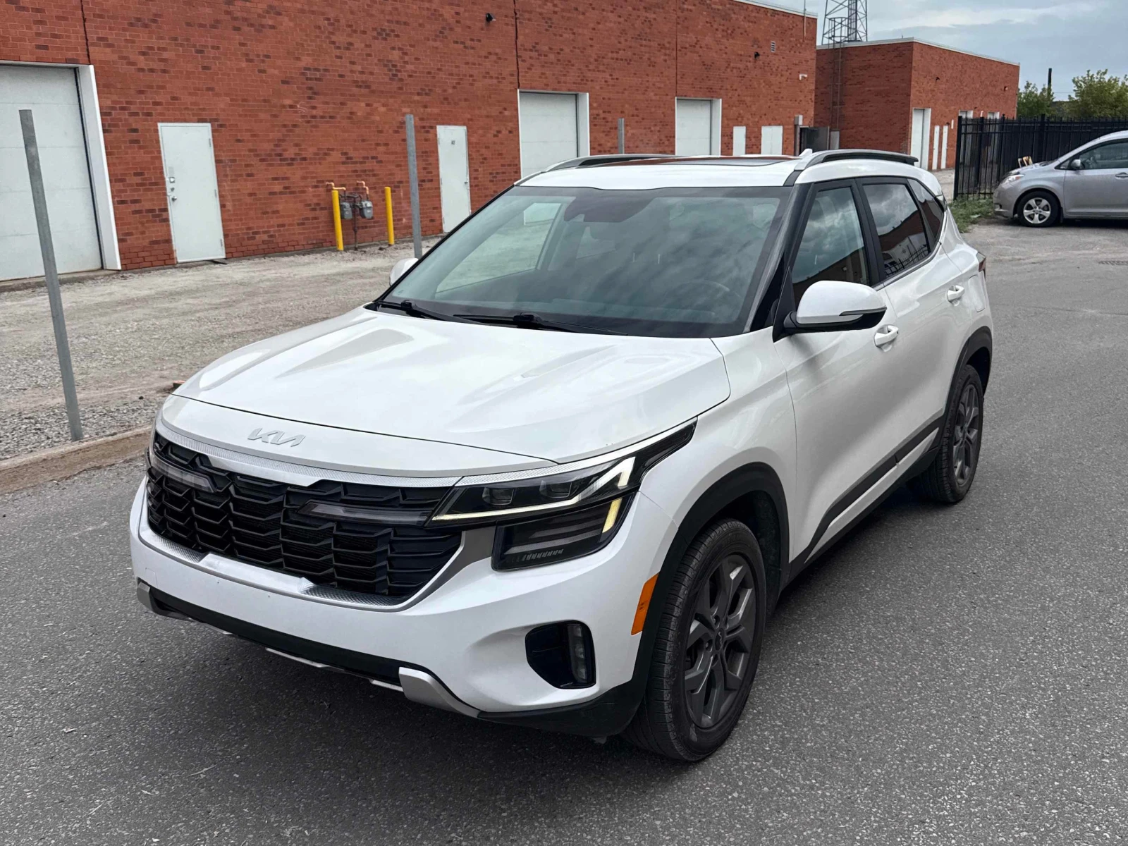 Kia Seltos 2.0L 4cyl AWD | Mobile.bg � ����������� 1