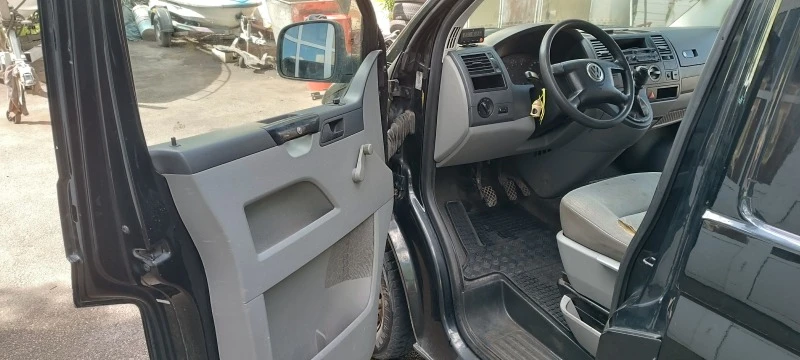 VW Transporter Т5, снимка 3 - Бусове и автобуси - 47190053