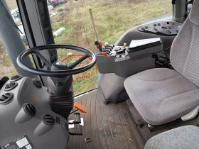 Трактор New Holland, снимка 6